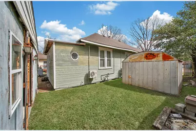 207 Northwood Street, Houston, TX 77009 - Photo 26