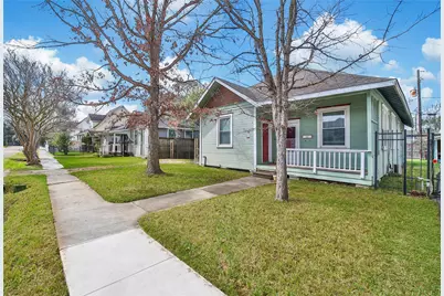 207 Northwood Street, Houston, TX 77009 - Photo 2