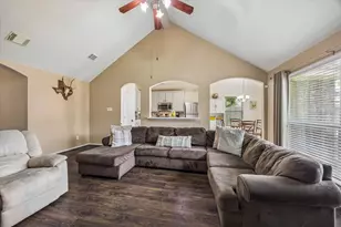 2904 Laurel Brook Ln, Pearland, TX 77584 - Photo 8