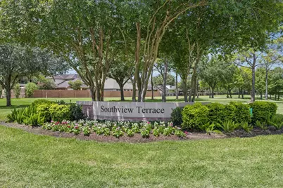 2904 Laurel Brook Lane, Pearland, TX 77584 - Photo 24