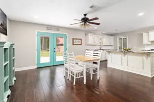 427 Pinemont Dr, Sour Lake, TX 77659 - Photo 8