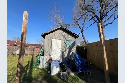 6314 Hanley Lane, Houston, TX 77016 - Photo 16