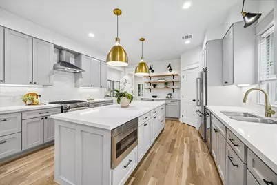 910 Northwood Street, Houston, TX 77009 - Photo 8