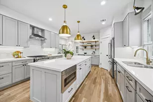 910 Northwood St, Houston, TX 77009 - Photo 8