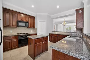 1807 Stacy Crest, Houston, TX 77008 - Photo 14