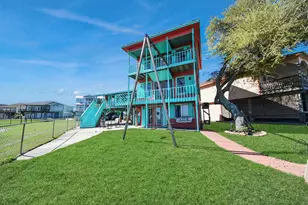 1121 6th St, San Leon, TX 77539 - Photo 44
