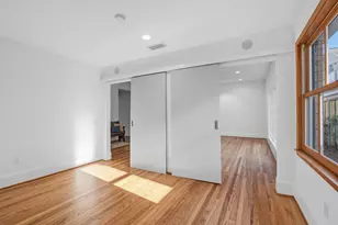2409 Dorrington St, Houston, TX 77030 - Photo 8