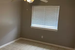 10811 Great Bridge Dr, Houston, TX 77065 - Photo 6