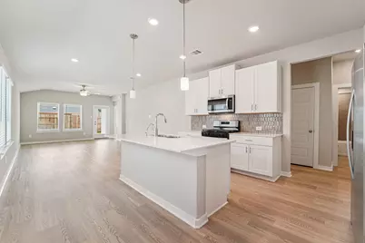 29130 Farmhouse Estates Drive, Waller, TX 77484 - Photo 8