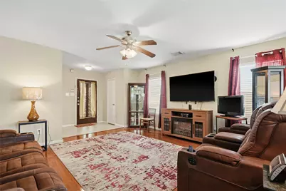 2727 Skyview Crest Court, Houston, TX 77047 - Photo 6