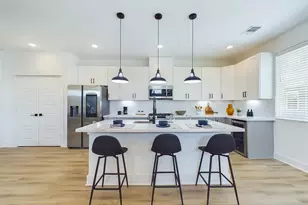 8317 Springwood Cyn Ln, Houston, TX 77055 - Photo 12