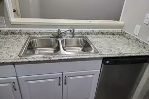 11002 Hammerly Blvd, Houston, TX 77043 - Photo 6
