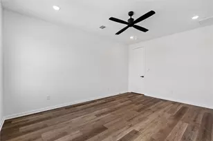 7938 Kenton St, Houston, TX 77028 - Photo 22