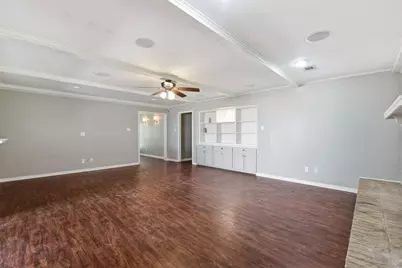 7215 Ridge Oak Drive, Houston, TX 77088 - Photo 10