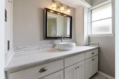 7215 Ridge Oak Drive, Houston, TX 77088 - Photo 30