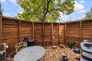 5503 Blossom St, Houston, TX 77007 - Photo 18