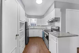 11202 Waxwing St, Houston, TX 77035 - Photo 4