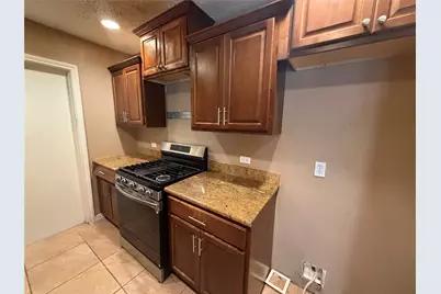 6119 Standing Oaks Street, Houston, TX 77050 - Photo 10