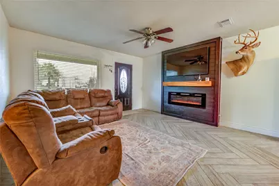 7706 Colston Place, Santa Fe, TX 77510 - Photo 4