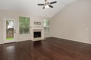 174 S Winterport Cir, The Woodlands, TX 77382 - Photo 8
