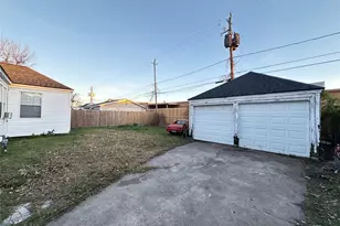 7434 Magnolia St, Houston, TX 77023 - Photo 6