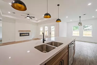 10510 Twin Circles Dr, Montgomery, TX 77381 - Photo 12