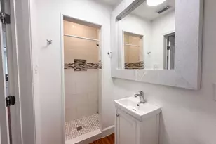 2819 Avenue K, Galveston, TX 77550 - Photo 12