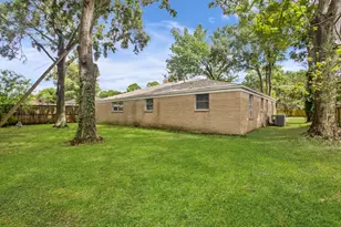 3114 Carolyn St, Bacliff, TX 77518 - Photo 28