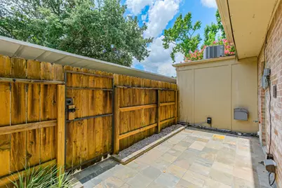 2507 Bering Drive #9, Houston, TX 77057 - Photo 18