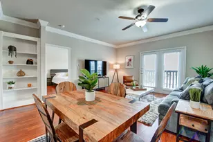 2400 McCue Rd, Houston, TX 77056 - Photo 4