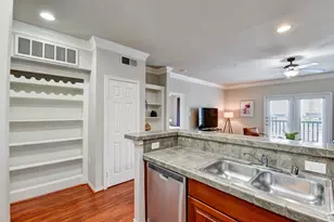 2400 McCue Rd, Houston, TX 77056 - Photo 10