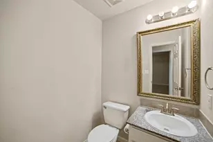 256 Kellyn Ct, Conroe, TX 77306 - Photo 8