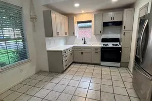 3043 Overland Trail, Dickinson, TX 77539 - Photo 6