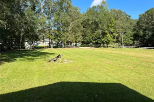 20615 Lazy Creek Dr, New Caney, TX 77357 - Photo 4