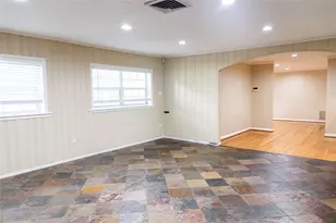 5564 Aspen St, Bellaire, TX 77401 - Photo 12