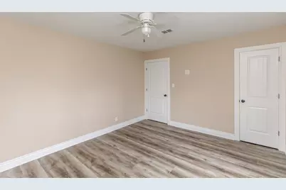 4205 N Tram Road, Vidor, TX 77662 - Photo 24