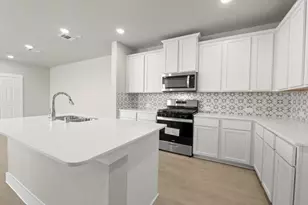 2738 Mariposa Crk Dr, Rosharon, TX 77583 - Photo 4