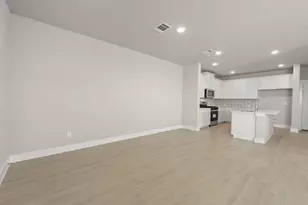 2738 Mariposa Crk Dr, Rosharon, TX 77583 - Photo 8