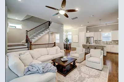 870 Wakefield Drive #B, Houston, TX 77018 - Photo 4