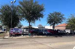 3410 Dunvale Rd, Houston, TX 77063 - Photo 1