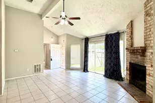12215 Westlock Dr, Tomball, TX 77377 - Photo 4