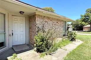 12215 Westlock Dr, Tomball, TX 77377 - Photo 2