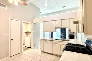 12215 Westlock Dr, Tomball, TX 77377 - Photo 6