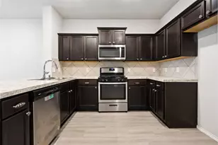 15806 Perthshire Creek Dr, Humble, TX 77346 - Photo 2