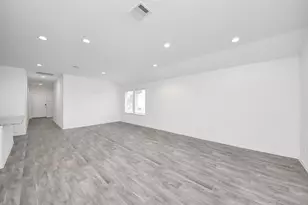 1310 Bison View Ln, Sealy, TX 77474 - Photo 16