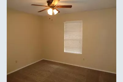 709 Short Mill Run, Conroe, TX 77316 - Photo 4