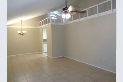 709 Short Mill Run, Conroe, TX 77316 - Photo 8