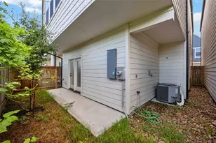 6110 De Campo St, Houston, TX 77091 - Photo 14
