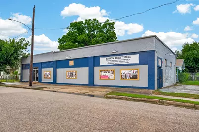 2102 Common Street, Houston, TX 77009 - Photo 1