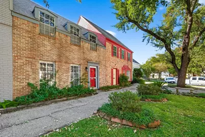 5204 Arboles Drive #B, Houston, TX 77035 - Photo 2